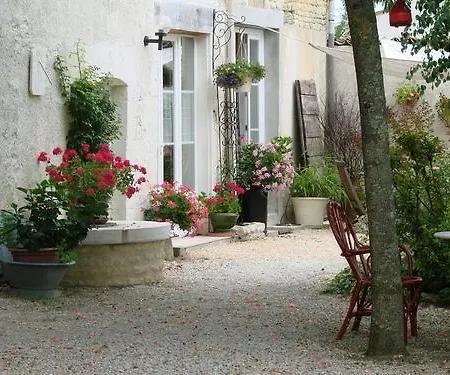 La Clef Des Champs 3* Saint-Mard (Charente-Maritime)