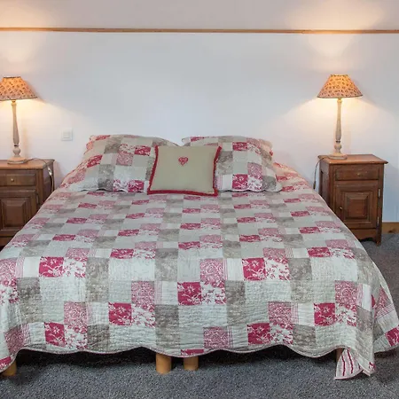 La Clef Des Champs Bed & Breakfast Saint-Mard (Charente-Maritime)