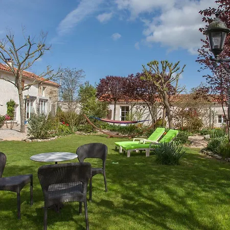 La Clef Des Champs 3* Saint-Mard (Charente-Maritime)